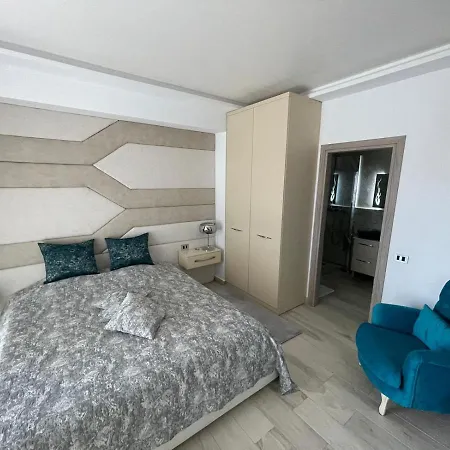 Royalty Sea Apartmán Năvodari